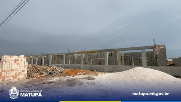 OBRAS DA MAIOR CRECHE DE MATUPÁ AVANÇAM
