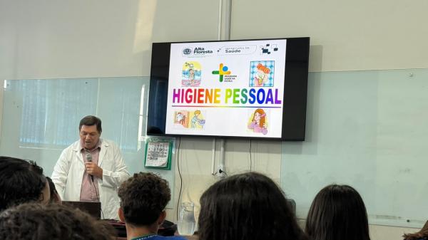 Saúde e Educação levam prevenção e informação para dentro das escolas de Alta Floresta