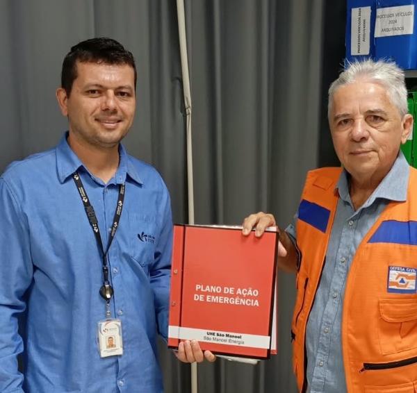 SEGURANÇA E PREVENÇÃO: Prefeitura e Defesa Civil recebem atualização do Plano de Ação de Emergência da UHE São Manoel